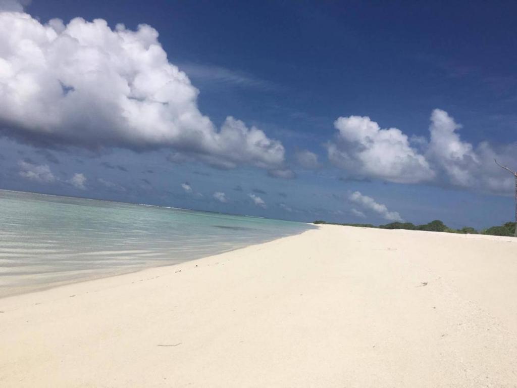 Готель Unwind Dhigurah Дігура Екстер'єр фото